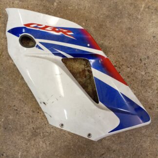 Honda CBR 125 -11 Vasen etusivukate