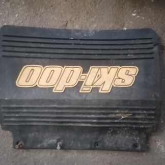 Ski-Doo MXZ 440-97 roiskeläppä